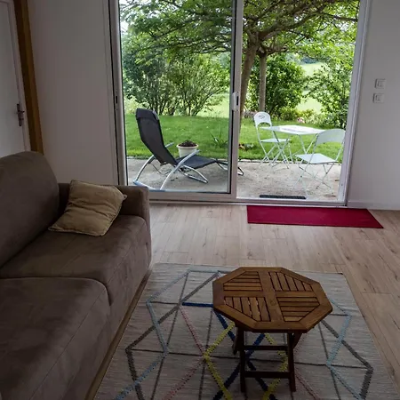 La Maison Sous Le Noyer *