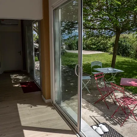 La Maison Sous Le Noyer Montessut